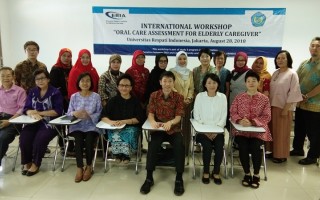 ERIA and Universitas Respati Indonesia Hold Workshop on Oral Care Assessment for Elderly Caregivers