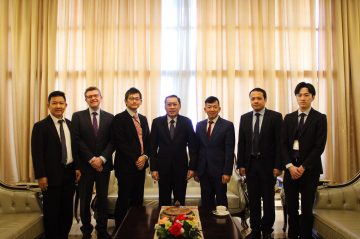 ERIA Discusses Collaboration with Lao PDR Minister of Energy and Mines