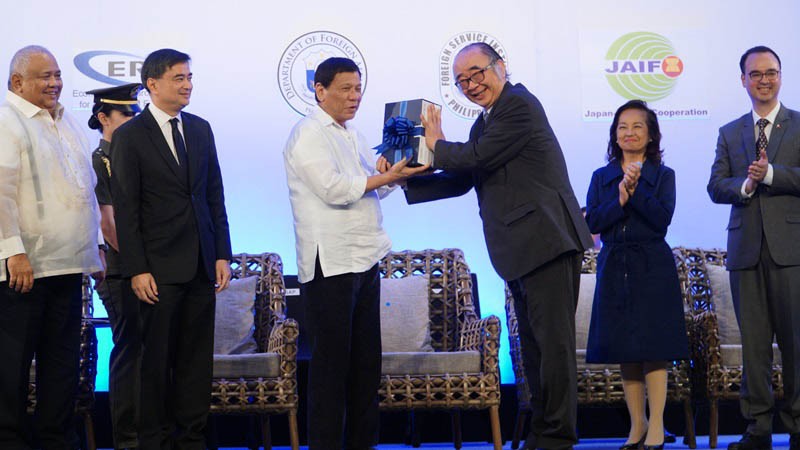 ERIA Brings Together Eminent ASEAN Leaders