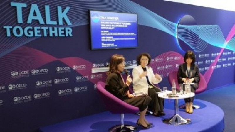 Prof Akiko Yamanaka Speaks at OECD Forum in Paris