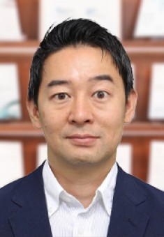 Senior Research Fellow