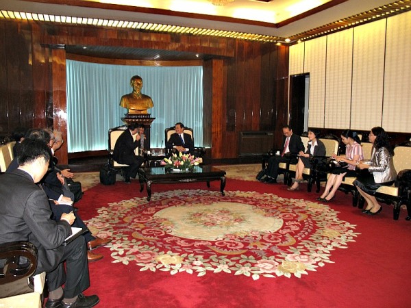 Meeting with Mr. Truong Tan Sang, Permanent Member of Politburo of the Communist Party of Vietnam