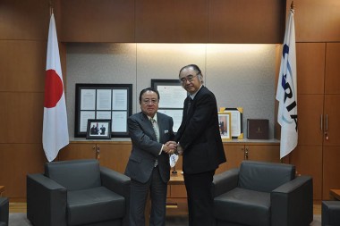 Visit of Chairman of the Board, Hitachi-GE Nuclear Energy, Ltd.