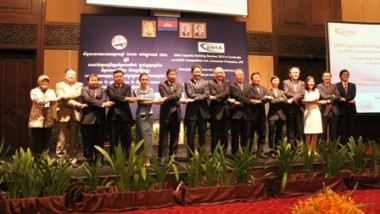 Cambodia Aims High on Economic Growth