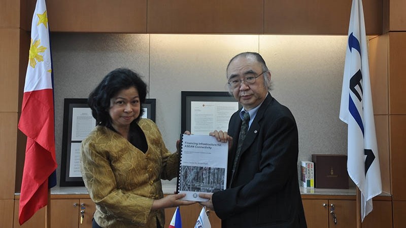 Philippine Ambassador to ASEAN visits ERIA
