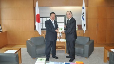 Senior Vice Minister of Agriculture, Forestry and Fisheries of Japan visited ERIA