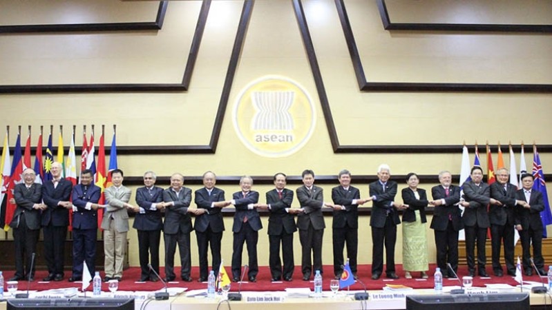 East Asia: Global Economy's Game Changer 7th ERIA Governing Board Meeting
