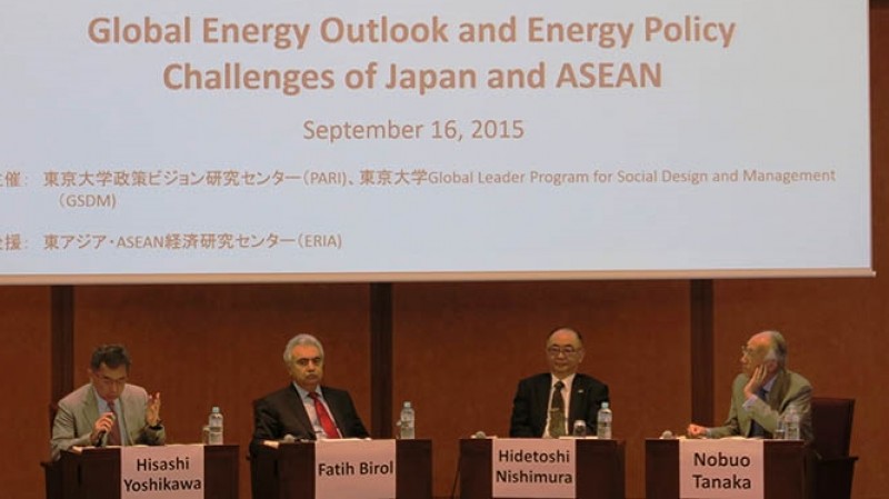 Prof. Hidetoshi Nishimura, President of ERIA, Delivers Keynote Speech at Energy Symposium