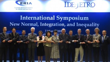 ERIA and IDE-JETRO Organises International Symposium 'New Normal, Integration, and Inequality'