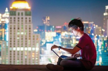 Emerging Asia poised as e-commerce hub