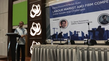 ERIA and Universitas Brawijaya Hold 'The Indonesian Economy' Book Discussion
