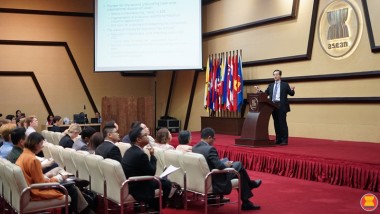ERIA Chief Economist Presents at the Seminar on Digital Economy for EAS Members