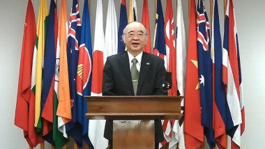 President Nishimura Speaks at Harvard Conference on New Ways to Approach a New World