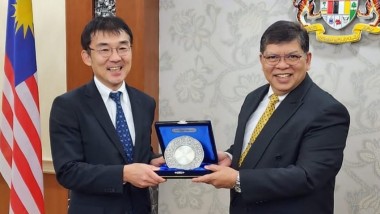 ERIA Pays Courtesy Call to Malaysian Parliament Speaker