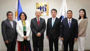 ERIA President Discusses Digital Economy and Collaboration with Philippines Secretary of Trade