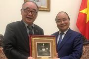 Prof Nishimura with Prime Minister of Viet Nam H.E. Nguyễn Xuân Phúc after the courtesy call