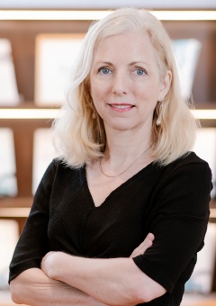Lydia Ruddy