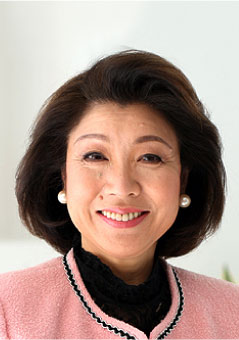 Professor Akiko Yamanaka